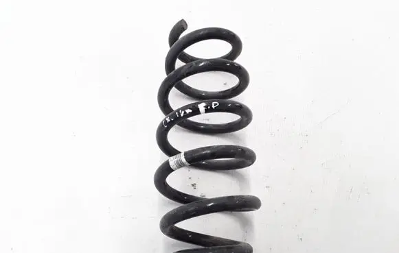 Volvo XC90 Front coil spring 31451302