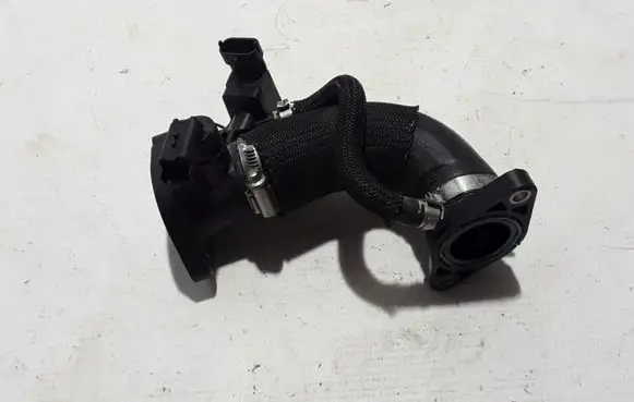 Renault Twingo III Brake vacuum hose/pipe 144605692R