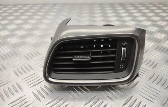 KIA Sorento Dashboard side air vent grill/cover trim 97480C5100CP7 97480C5100