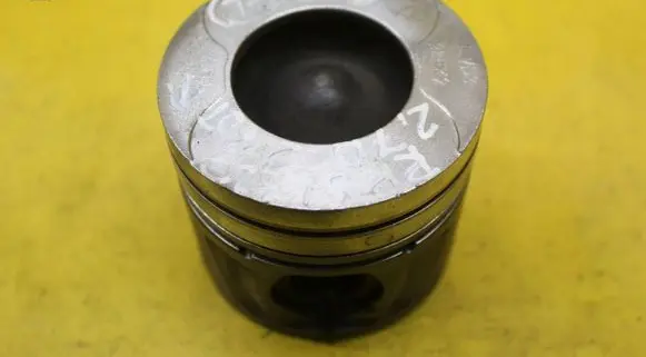 Land Rover Range Rover Sport L320 Piston 