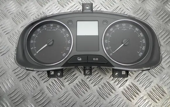 Skoda Fabia Mk2 (5J) Speedometer (instrument cluster) 5J0920911D B1359