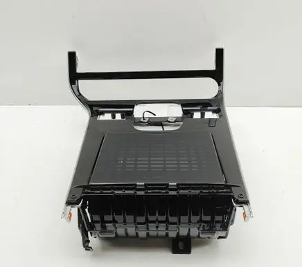 Toyota bZ4X Other center console (tunnel) element 5880442580