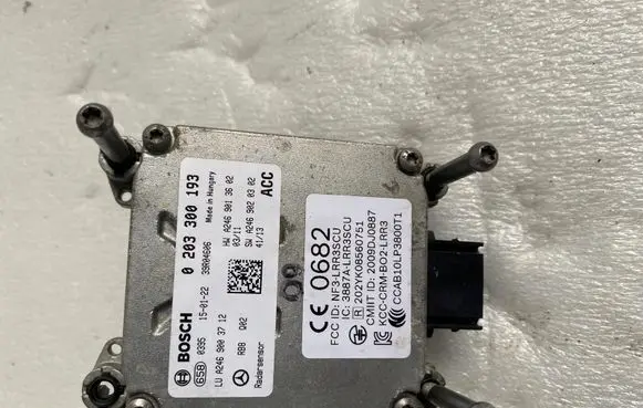 Mercedes-Benz B W246 W242 Distronic sensor radar A2469003712