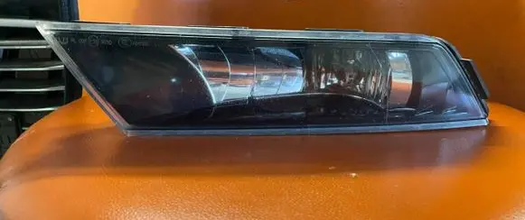 Skoda Superb B8 (3V) Front fog light 3V0941699