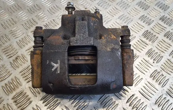 Chrysler Grand Voyager V Front brake caliper