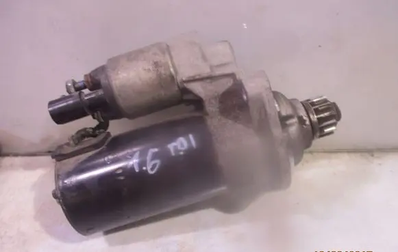Skoda Octavia Mk2 (1Z) Starter motor 0001153007