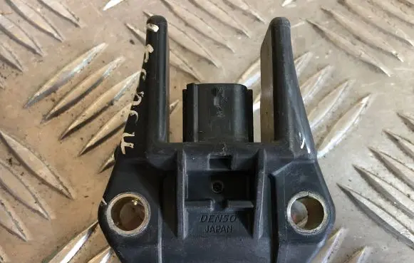 Subaru Legacy Airbag deployment crash/impact sensor 98234AG000 252100-0080
