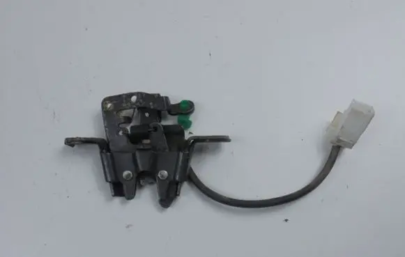 Alfa Romeo 166 Tailgate/trunk/boot lock/catch/latch