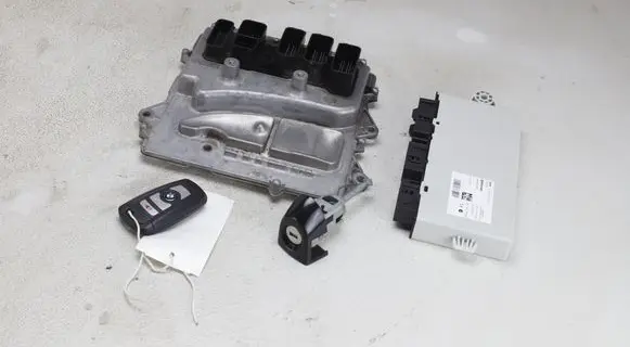 BMW X3 F25 Engine ECU kit and lock set 8631748 0261S10559 9347911