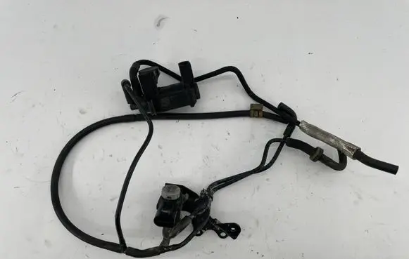 Audi Q5 SQ5 8R Turbo solenoid valve 059906627L
