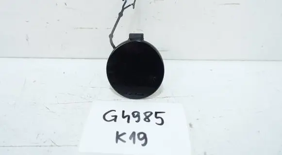 Volkswagen Golf VIII Front tow hook cap/cover 5H0807241