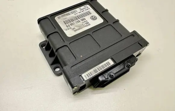 Audi Q7 4L Gearbox control unit/module 09D927750FS MTJA028698 H64S1000