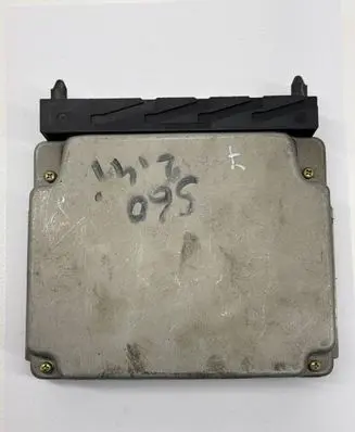 Volvo S60 Engine control unit/module 1928403486