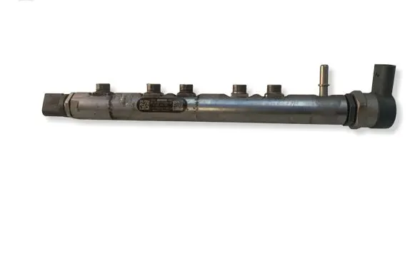 BMW 3 E90 E91 Fuel main line pipe 0281002738
