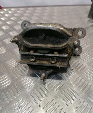 Audi A4 S4 B8 8K Gearbox mounting bracket 8K0399151