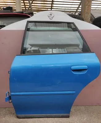 Audi A3 S3 8L Rear door