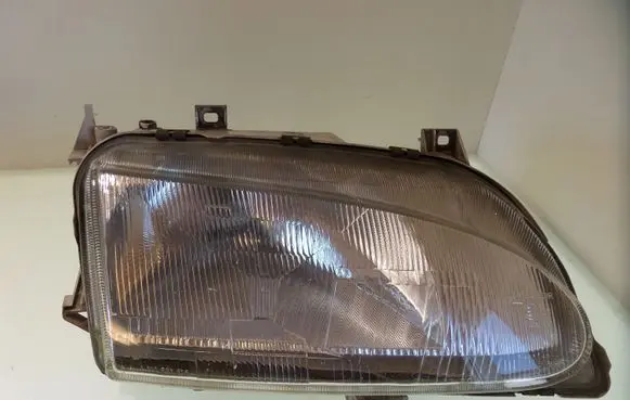 Ford Galaxy Headlight/headlamp 7M1941016L