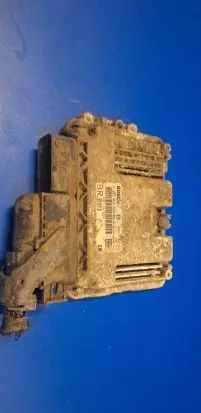 Opel Zafira B Engine control unit/module 55198922 0281012549