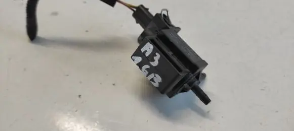 Audi A3 S3 8L Turbo solenoid valve 72240200 93T253 037906283A