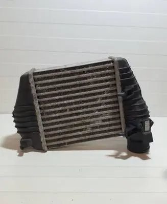 Audi A6 S6 C6 4F Intercooler radiator 4F0145805AA 6070155