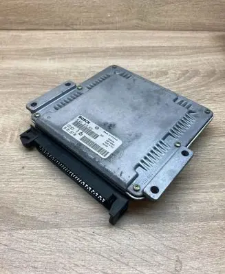 Peugeot 406 Engine control unit/module ECU 9635156780 0281010034