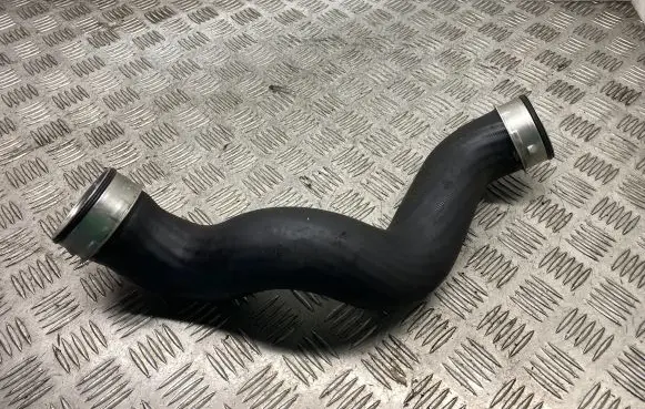 Mercedes-Benz E W211 Intercooler hose/pipe A2115282682