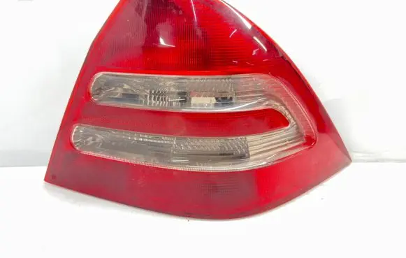 Mercedes-Benz C W203 Rear/tail lights A2038202064