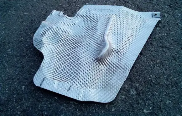 Mercedes-Benz E W214 Exhaust heat shield A2546803500
