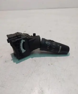 Nissan X-Trail T30 Wiper control stalk 252608H700