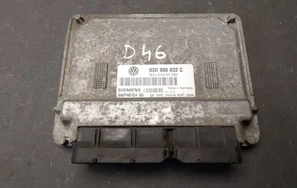 Skoda Fabia Mk1 (6Y) Engine control unit/module 03D906032C 5WP4012405
