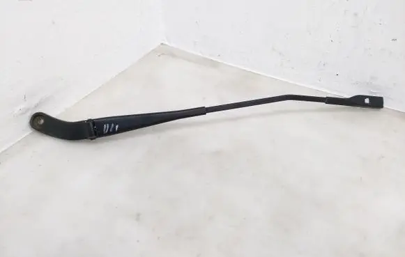 Audi A4 S4 B8 8K Front wiper blade arm 8K2955408A