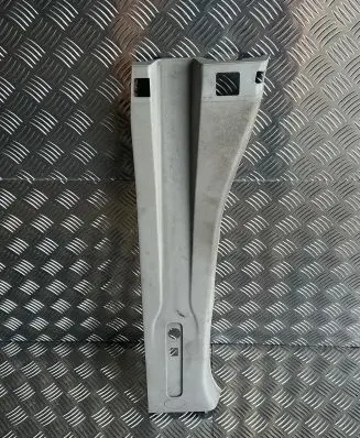 Renault Trafic III (X82) (B) pillar trim (top) 769130008R 769131995R 93868921