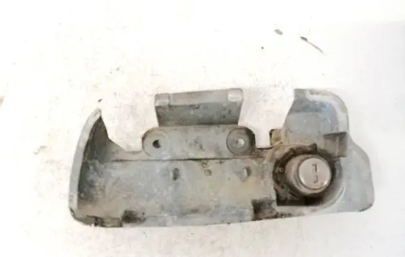 Opel Zafira A Front door lock (next to the handle) 