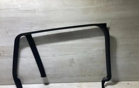 Other rear door trim element