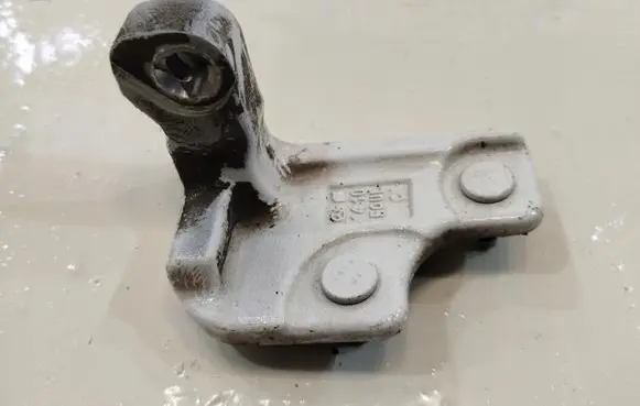 Mercedes-Benz C W205 Front door hinge set 