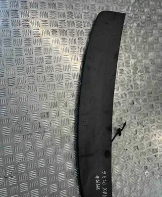Ford C-MAX I Tailgate/trunk spoiler 3M51R44210A