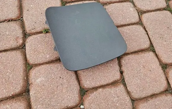 Opel Grandland X Tailgate trim YP00069777