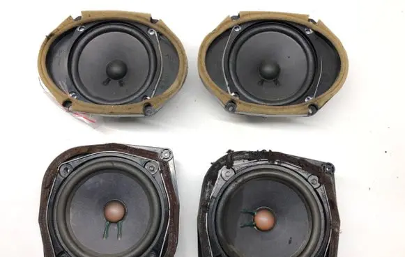Mazda 6 Audio system kit GM1B6696Y