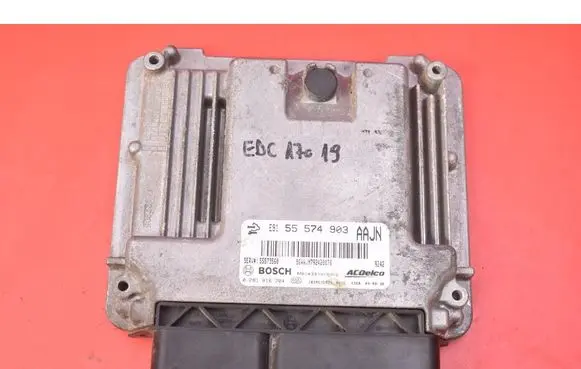 Opel Insignia A Engine control unit/module ECU 55574903