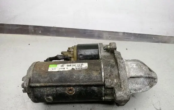 Mercedes-Benz C W203 Starter motor 0051511301 D7R28