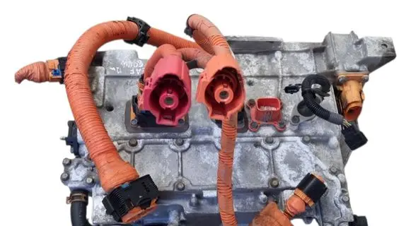 Nissan Leaf I (ZE0) Voltage converter inverter 