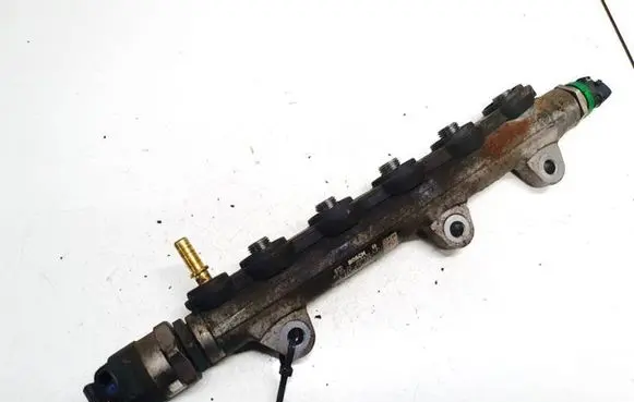 Nissan X-Trail T31 Fuel main line pipe 0445214155 8200718753