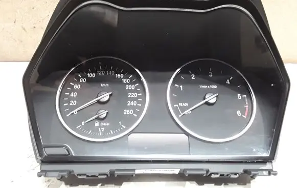 BMW 1 F20 F21 Speedometer (instrument cluster) 9283277 9232891