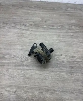 Volkswagen Golf VII Electric auxiliary coolant/water pump 2Q0965567A 0392023420