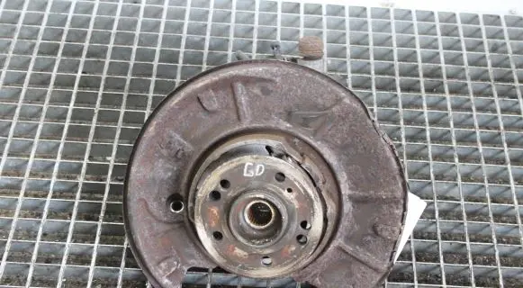 Mercedes-Benz S W220 Rear wheel hub