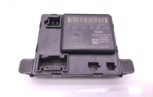 Mercedes-Benz Sprinter W906 Door control unit/module A9068205626 00005226E0 SW0408