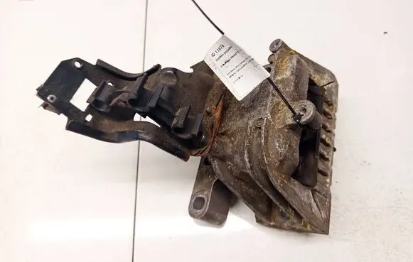 Skoda Octavia Mk2 (1Z) Engine mount bracket 1K0199262