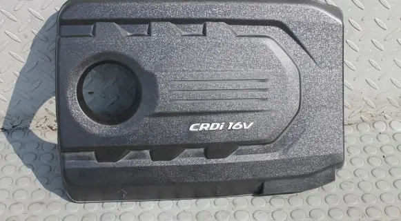 Hyundai i40 Engine cover (trim) 141KM