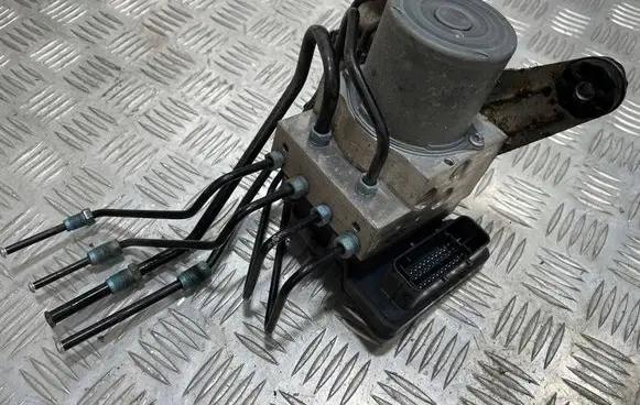 BMW 5 F10 F11 ABS Pump 6865852 6865854