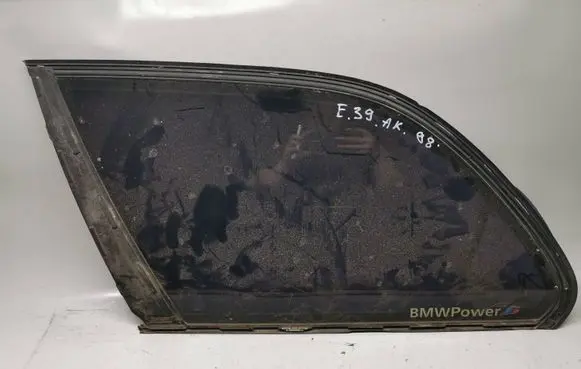 Rear side window